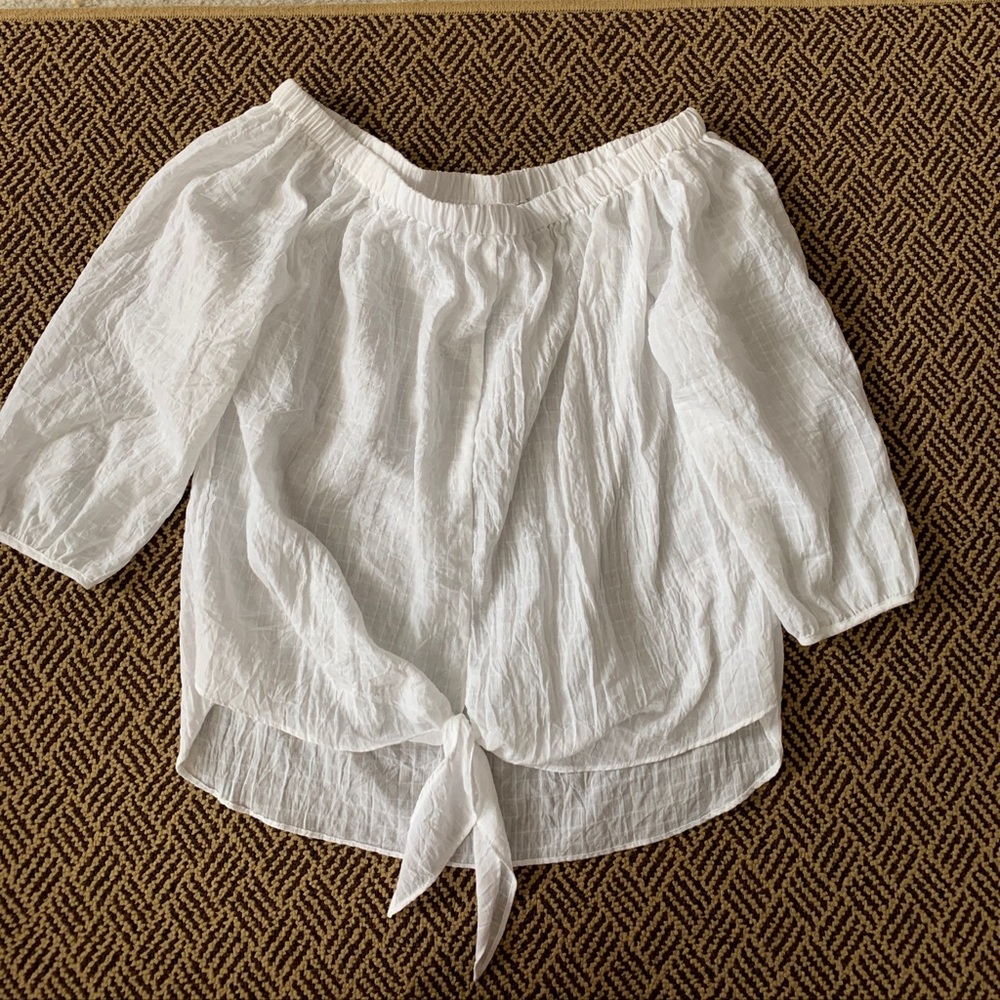Liverpool lightweight white top small